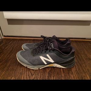 New balance minimus men’s 12.5 grey